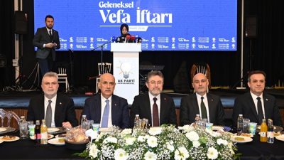  İhya Ediyoruz”
Tarım ve Orman Bakanı İbrahim Yumaklı’nın katıldığı iftar