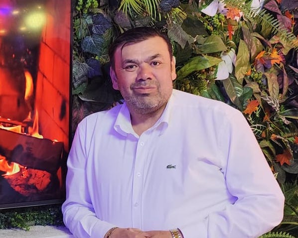 Gökhan ŞAHİN yazar fotoğrafı