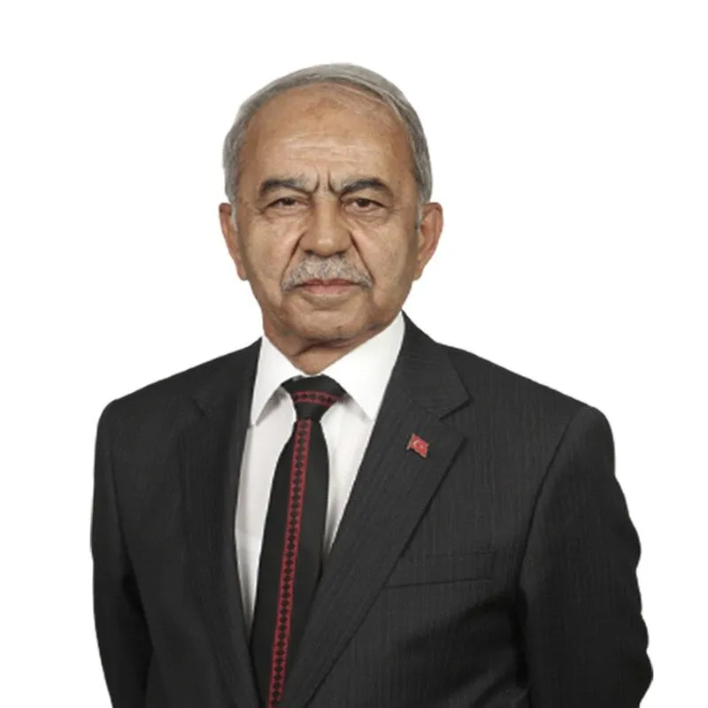 Mehmet FİSKECİ yazar fotoğrafı