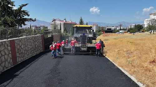 
Büyükşehir Belediyesi, haftalık asfalt programı kapsamında 24 – 30 Ağustos