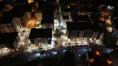 Büyükşehir Belediyesi, Dulkadiroğlu Yenişehir Mahallesi’nde ara yolları bir bir sıcak