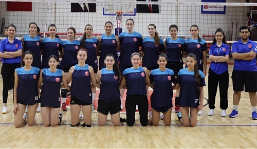 Kahramanmaraş Büyükşehir Belediyespor Kadın Voleybol Takımı, yeni sezon hazırlıklarına başladı.