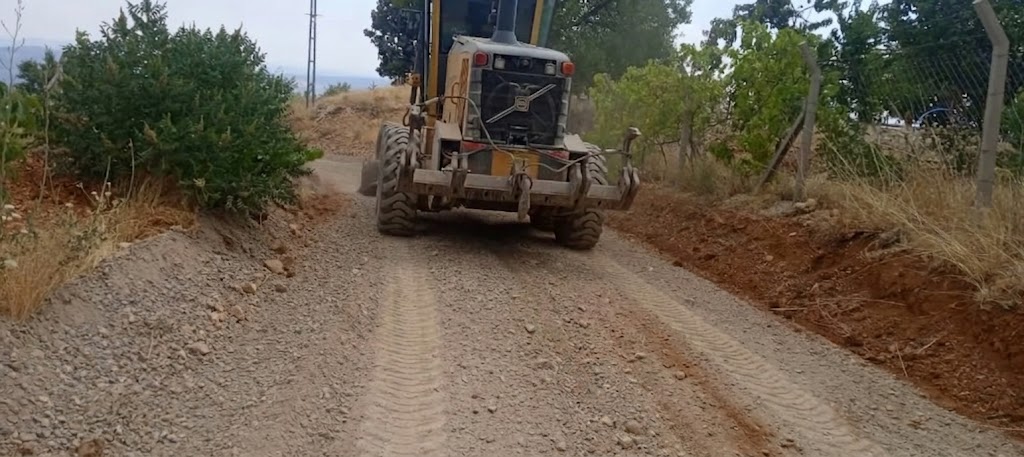 Dulkadiroğlu Belediyesi, ilçe genelindeki hizmet seferberliğini aralıksız sürdürüyor. Belediye Başkanı