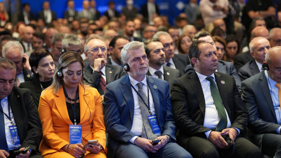 üyükşehir Belediye Başkanı Fırat Görgel, Çevre, Şehircilik ve İklim Değişikliği