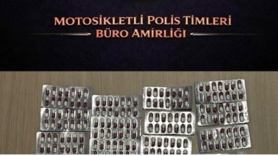 Kahramanmaraş’ın Dulkadiroğlu ilçesinde devriye görevi yapan Yunus ekiplerinin dikkati, uyuşturucu