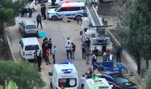 
Kahramanmaraş’ın Onikişubat ilçesinde meydana gelen silahlı olayda, kimliği henüz belirlenemeyen