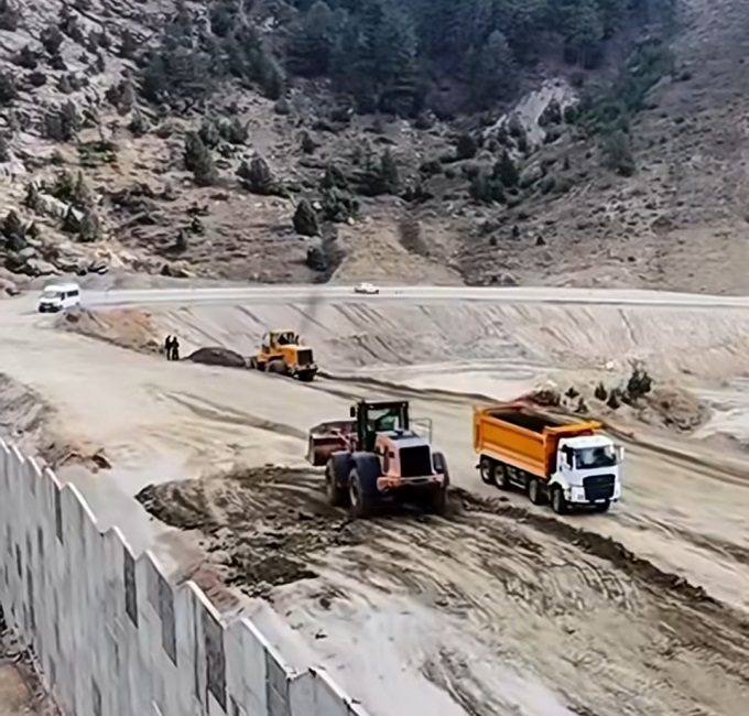 Akdeniz’i Karadeniz’e bağlayan stratejik güzergâhlardan biri olan Andırın - Göksun